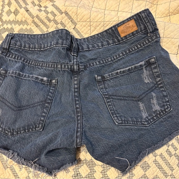 Vintage O’Neil cut off shorts 5 - Picture 2 of 5
